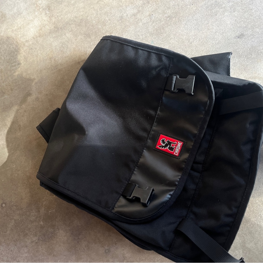 Chrome Black Messenger Bag
